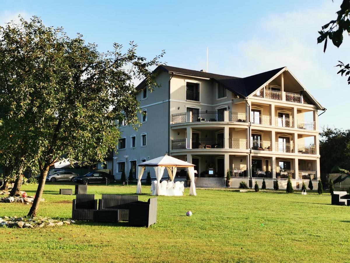 Gradinile Romane 4* Chiriteni