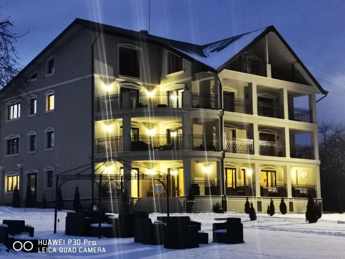 Hotel Gradinile Romane